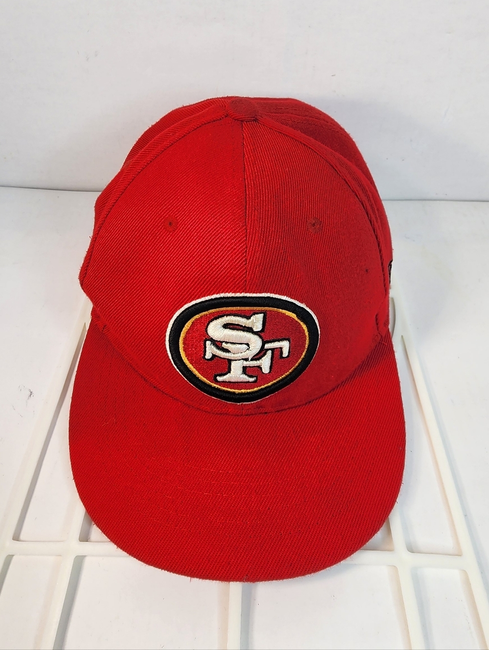San Francisco 49ers NFL  New Era 9fifty Adult Snap-back Ball Cap. 